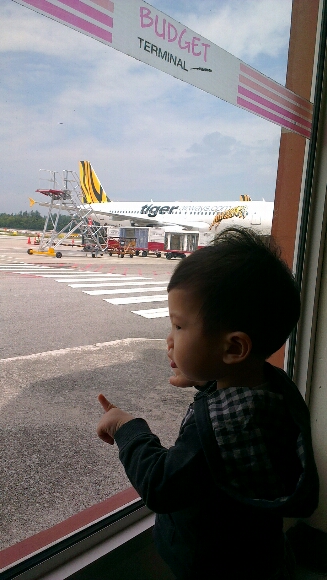 Kuching vacation starts at the airport!